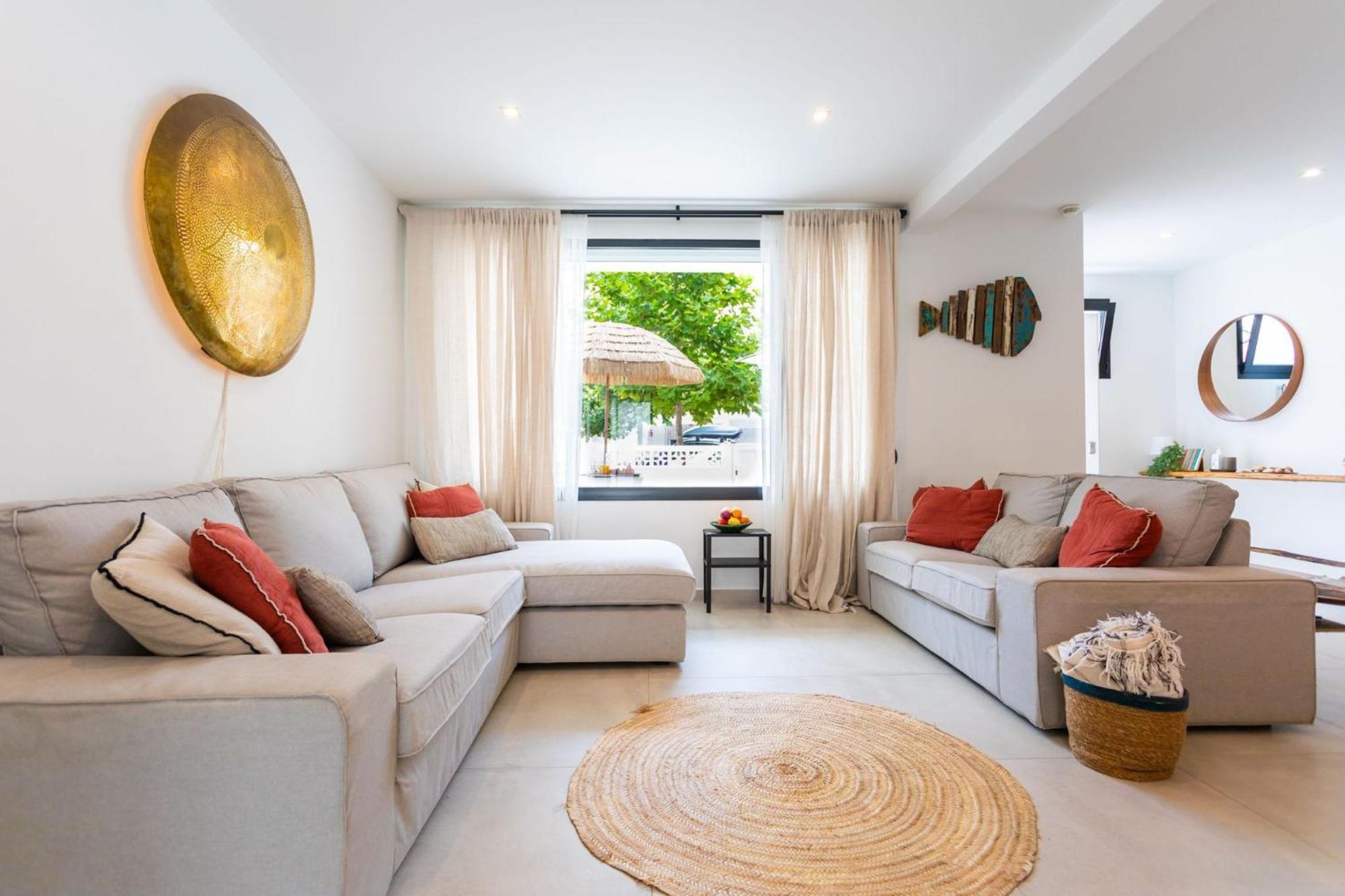La Cala Beach Home - Beachfront Few Steps Away From Sandy Beach La Cala De Mijas Exterior photo